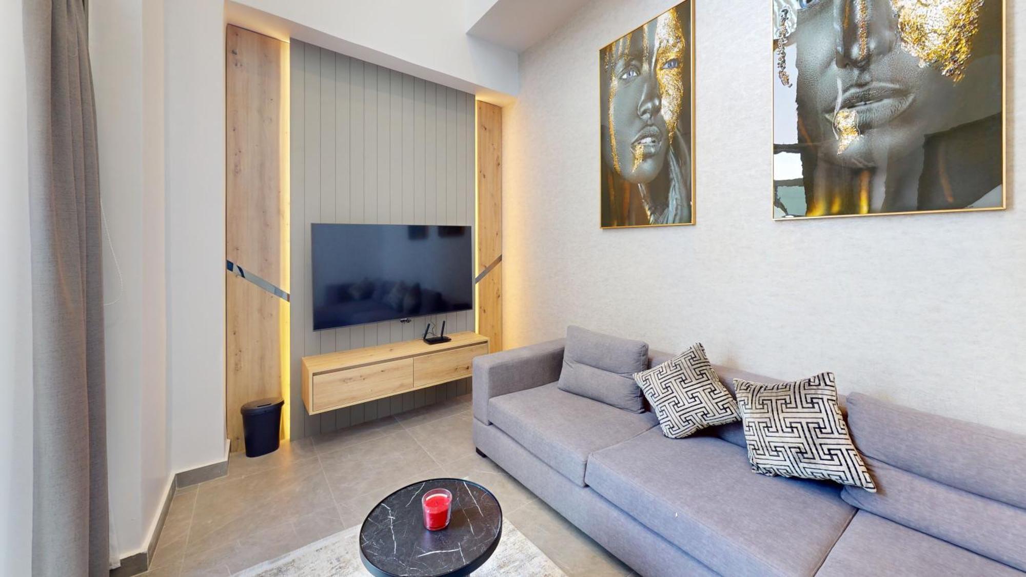 Al Fares Luxury Furnished Apartment-Damac Tower Exteriér fotografie